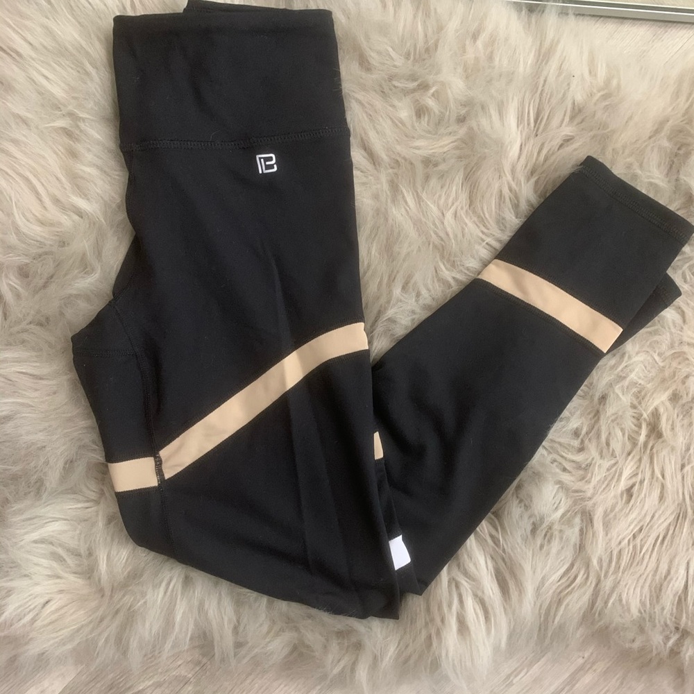 Body Language Leggings